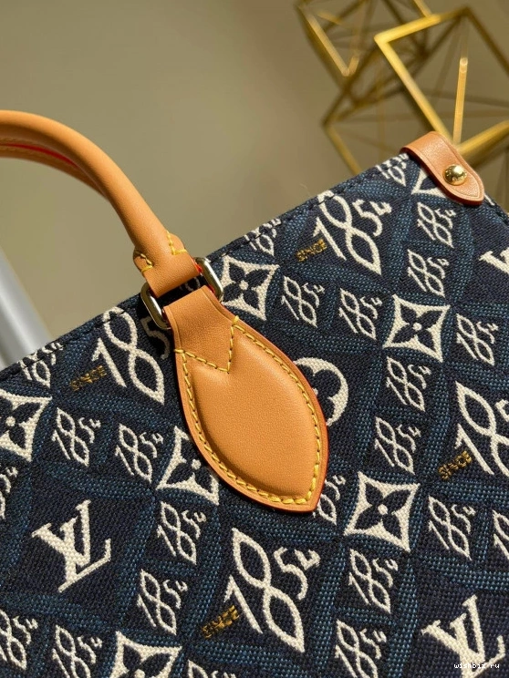 WIS LOUIS VUITTON ONTHEGO MM 0129